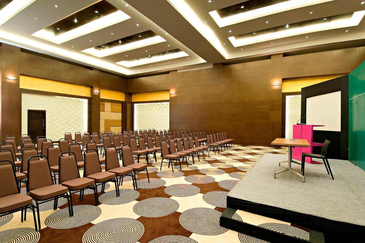 Aloft Chennai Omr It Expressway Hotel Exterior photo